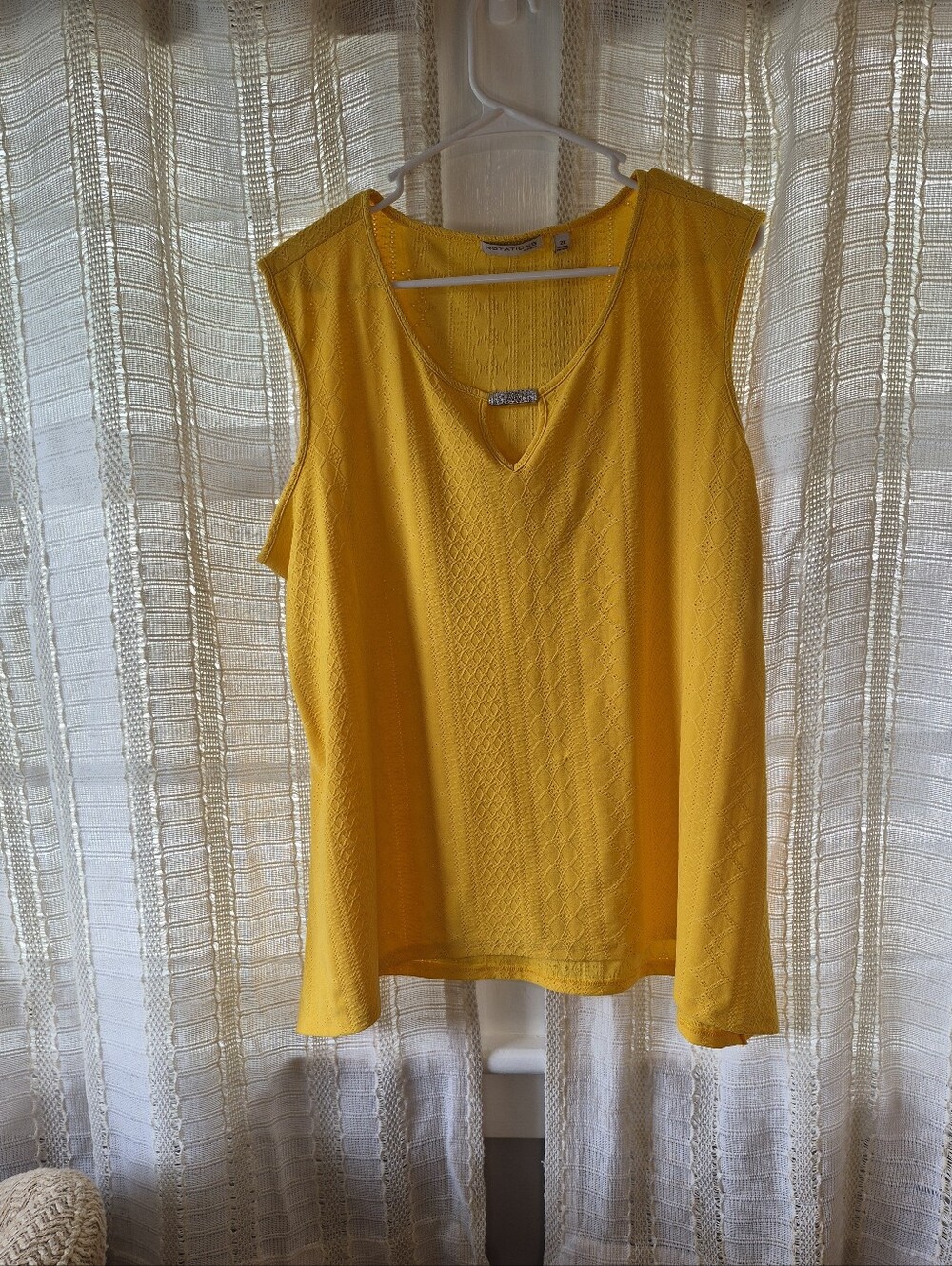 Notations Yellow Sleeveless Eyelet Tank Top Size 2X